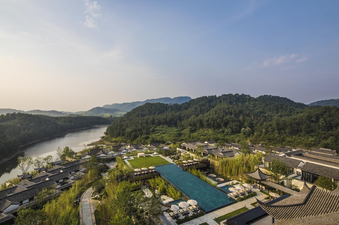 Hotel Banyan Tree Anji à Huzhou Extérieur photo